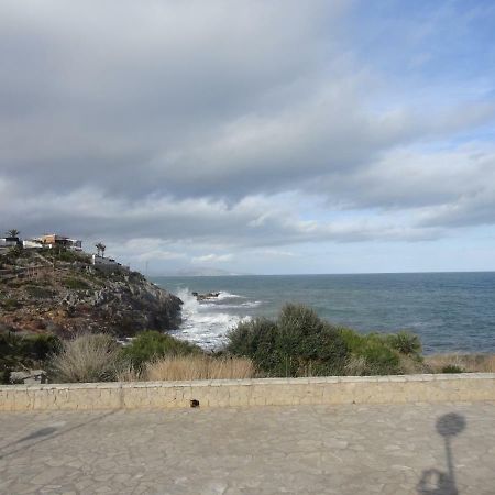 شقة Apartamento Oroblanc Playa La Concha أوروبيسا ذيل مار المظهر الخارجي الصورة