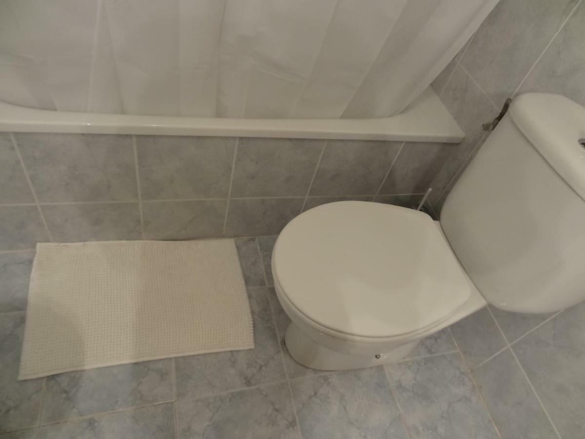 شقة Apartamento Oroblanc Playa La Concha أوروبيسا ذيل مار المظهر الخارجي الصورة