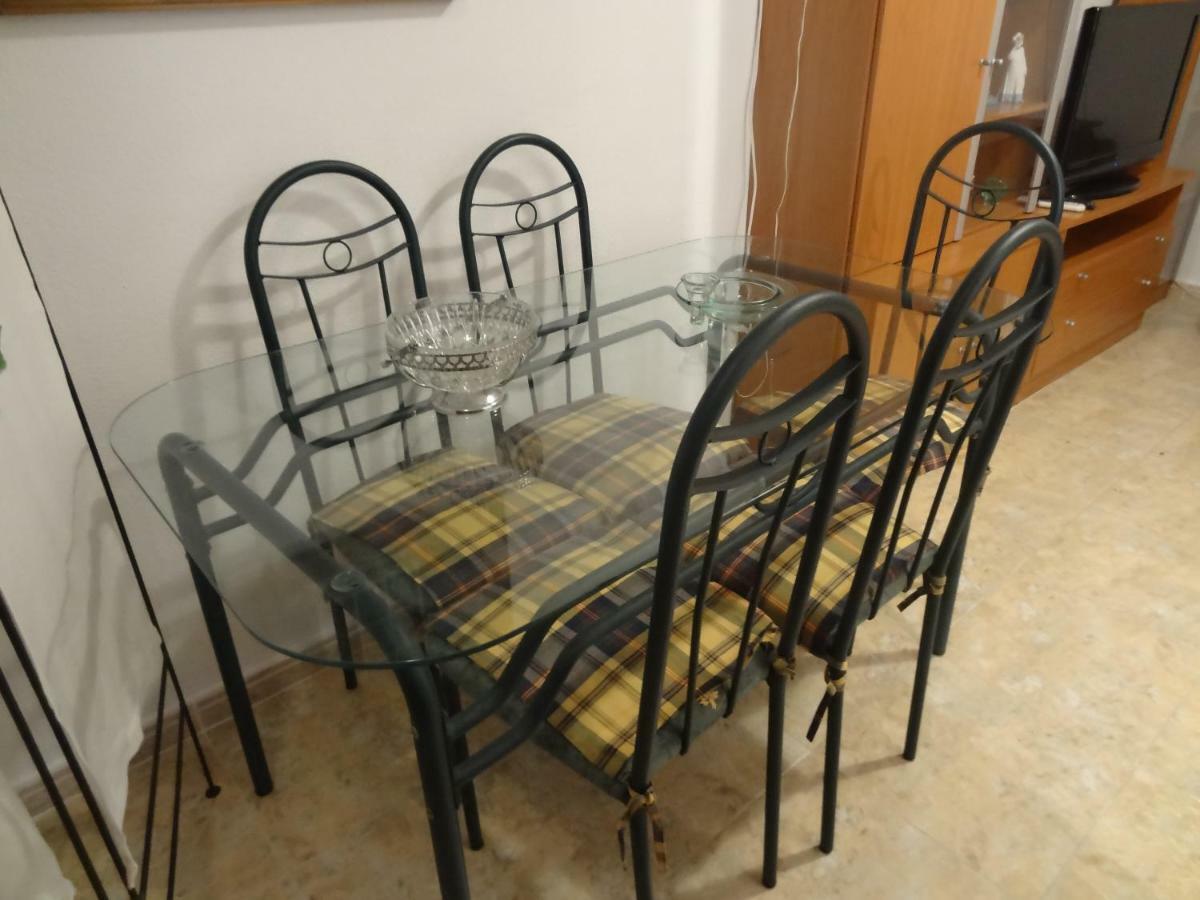 شقة Apartamento Oroblanc Playa La Concha أوروبيسا ذيل مار المظهر الخارجي الصورة