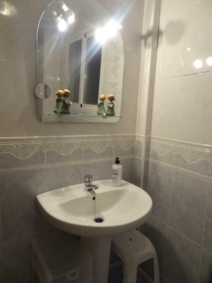 شقة Apartamento Oroblanc Playa La Concha أوروبيسا ذيل مار المظهر الخارجي الصورة