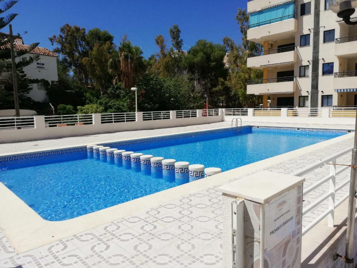 شقة Apartamento Oroblanc Playa La Concha أوروبيسا ذيل مار المظهر الخارجي الصورة