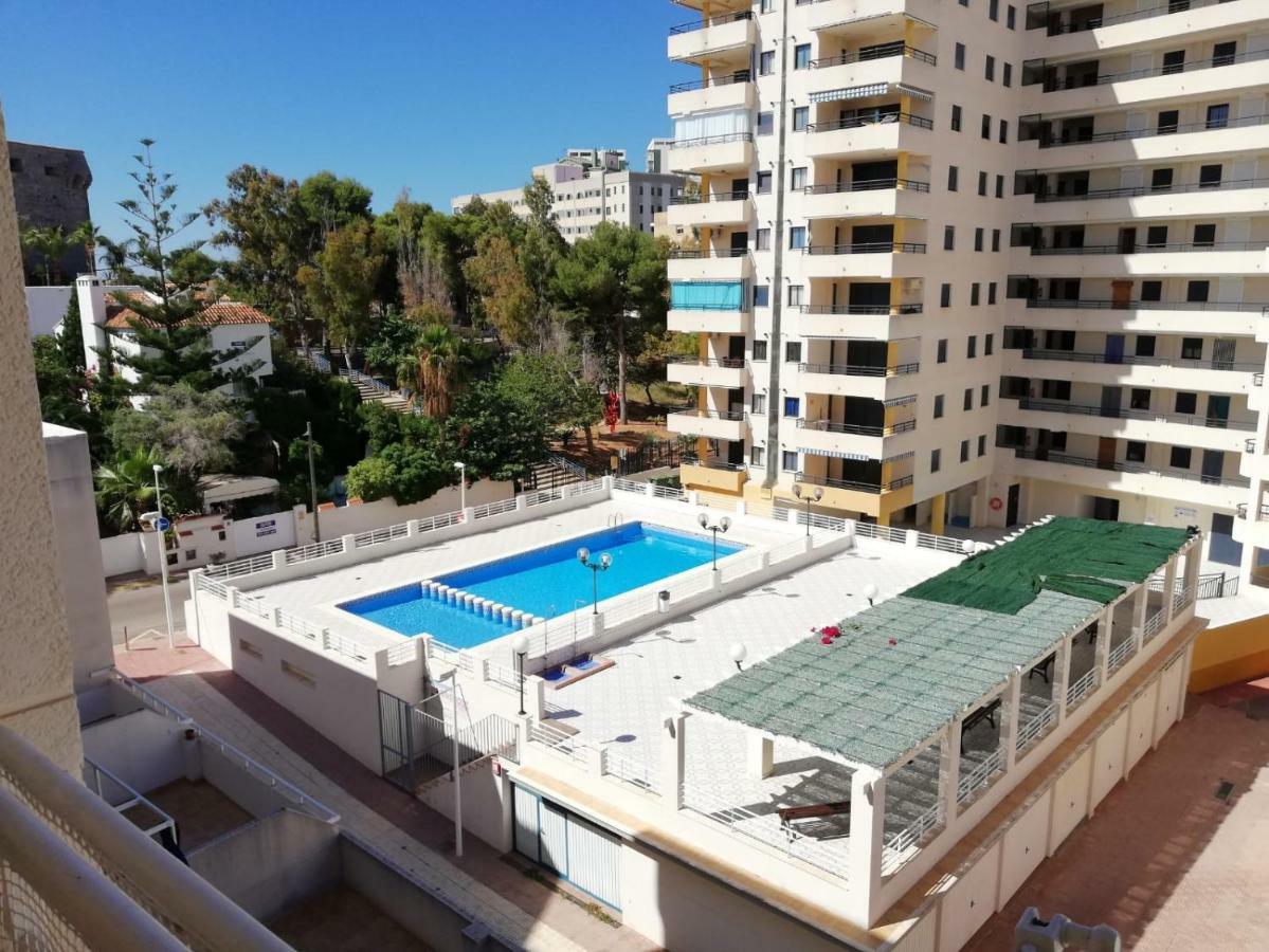 شقة Apartamento Oroblanc Playa La Concha أوروبيسا ذيل مار المظهر الخارجي الصورة