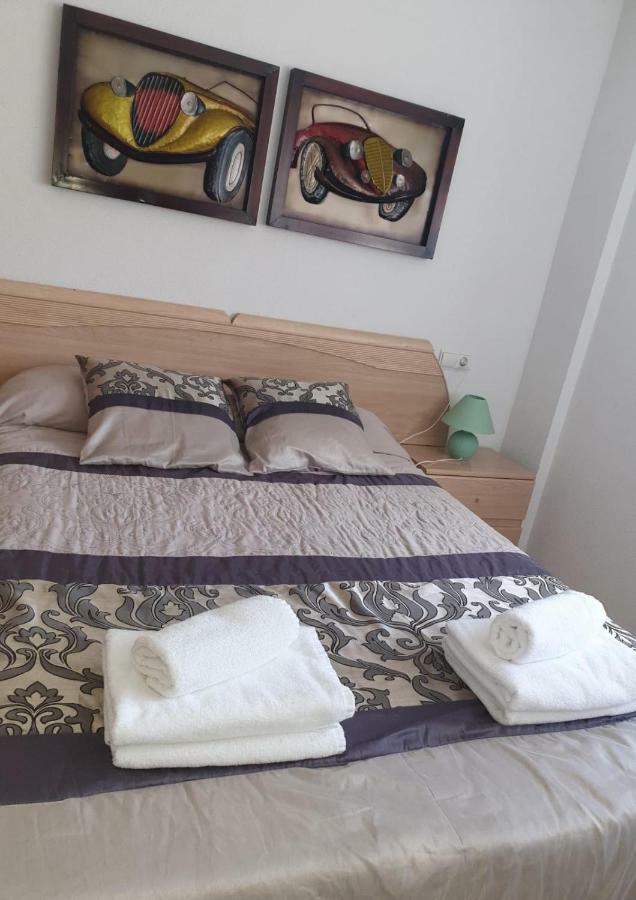 شقة Apartamento Oroblanc Playa La Concha أوروبيسا ذيل مار المظهر الخارجي الصورة